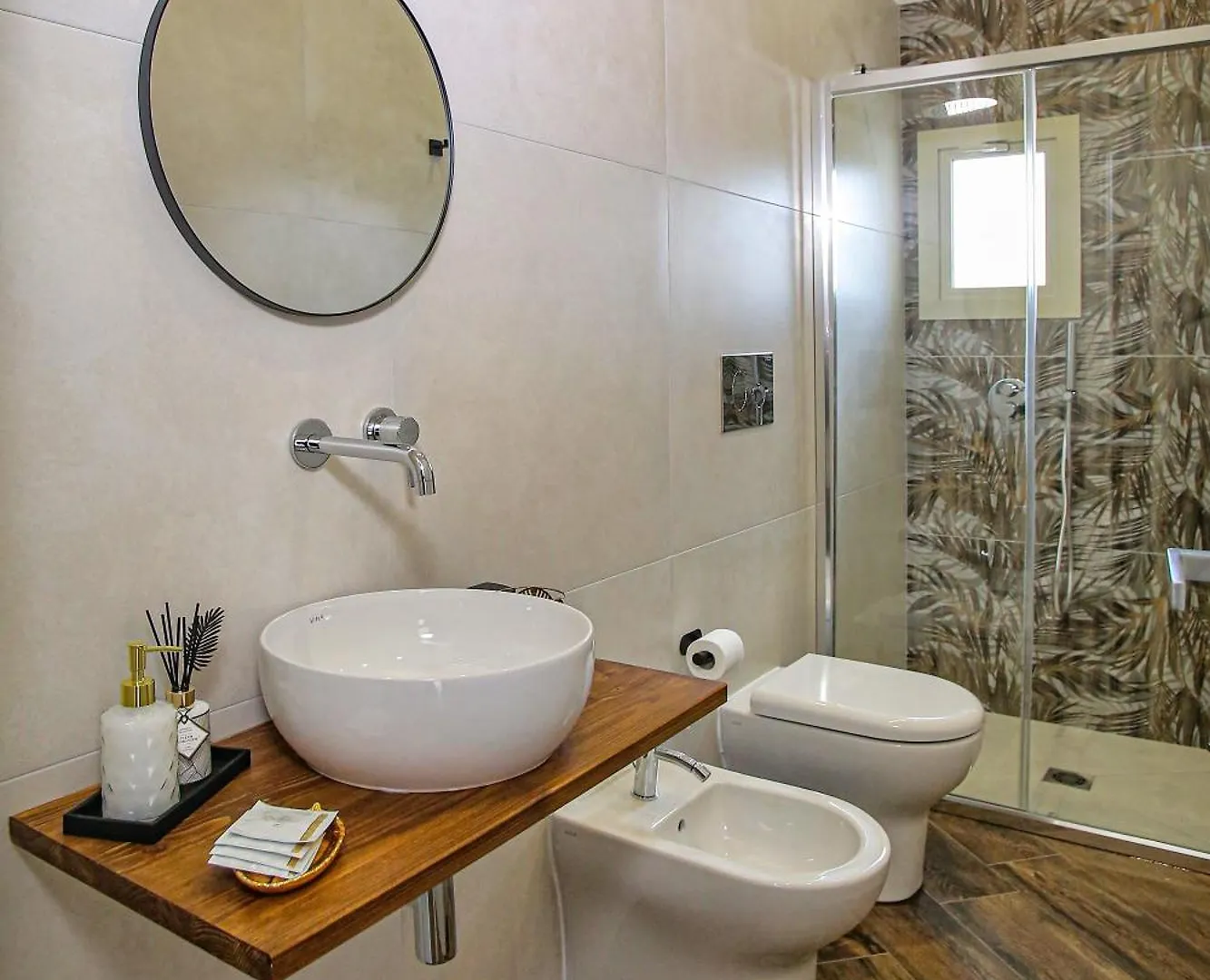 Lustru Apartment Catania 0*,  Italien